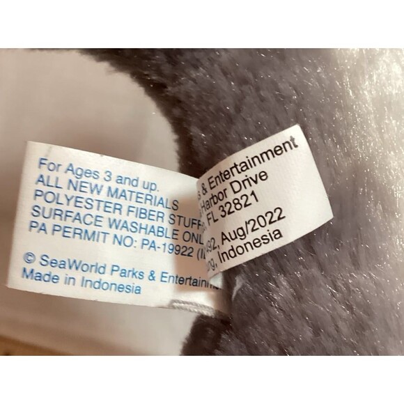 Sea World Plush Stuffed Dolphin Souvenir Toy 18" - Picture 8 of 10